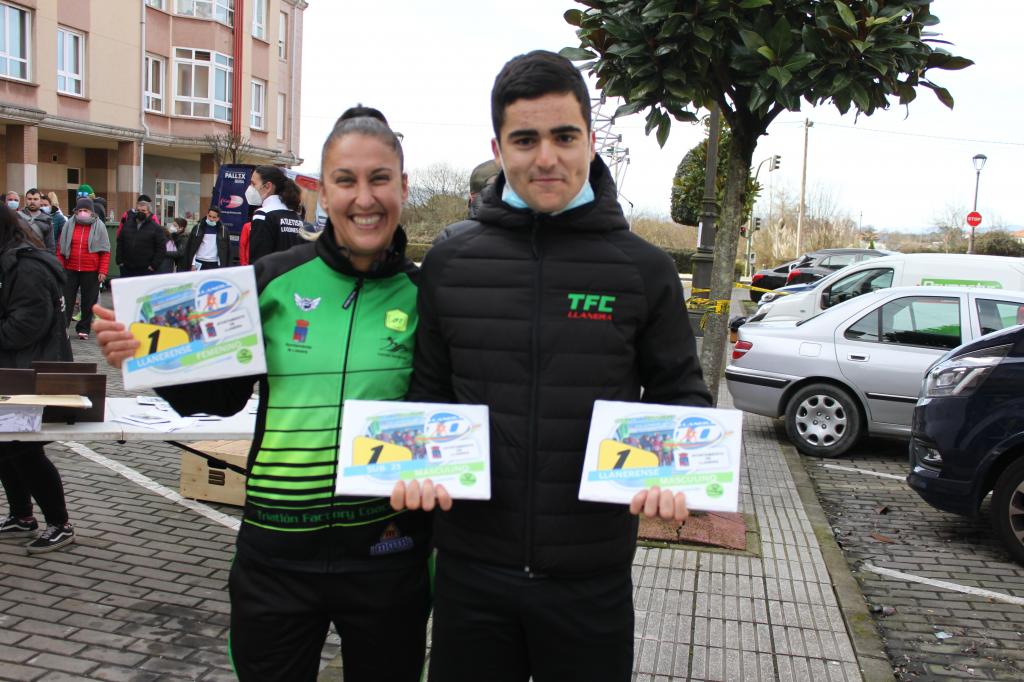 El Tapin - David Fernández y Lore Álvarez fueron los ganadores locales de la carrera Llanera 10k