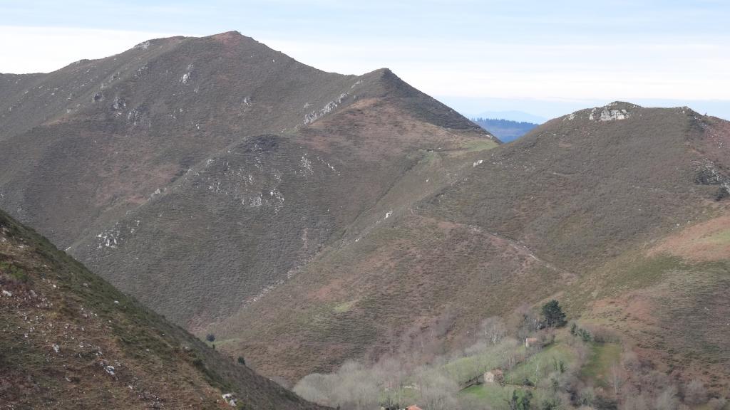 El Tapin -  El Club de Montaña y Senderismo Pataricu organiza una ruta al pico La Muda el 20 de febrero