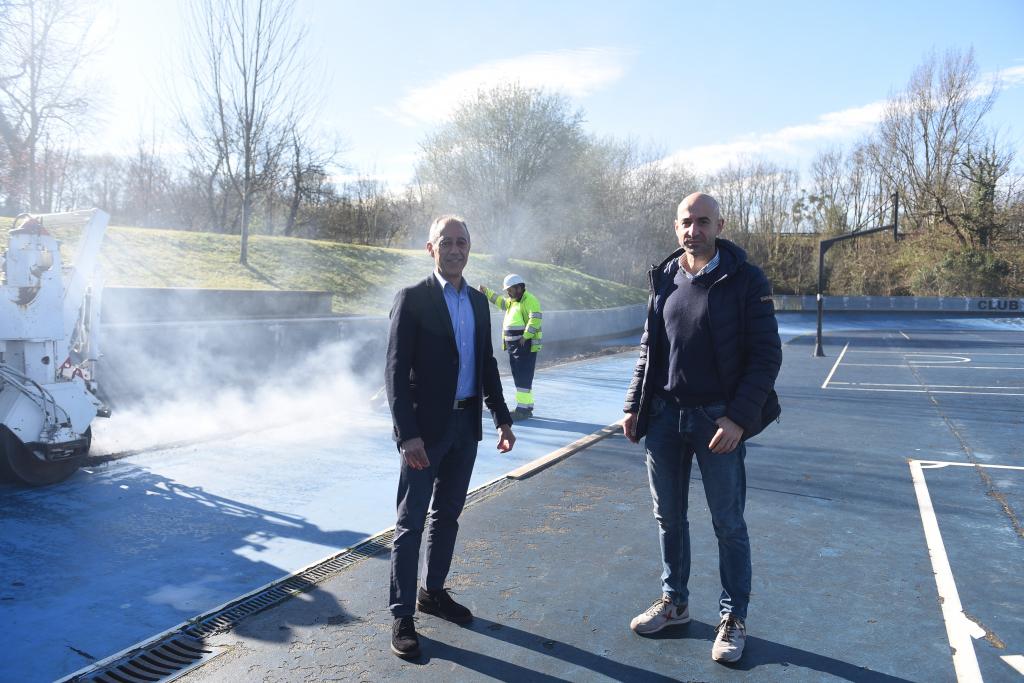 El Tapin - Comienzan las obras de renovación del a pista de patinaje de Pola de Siero