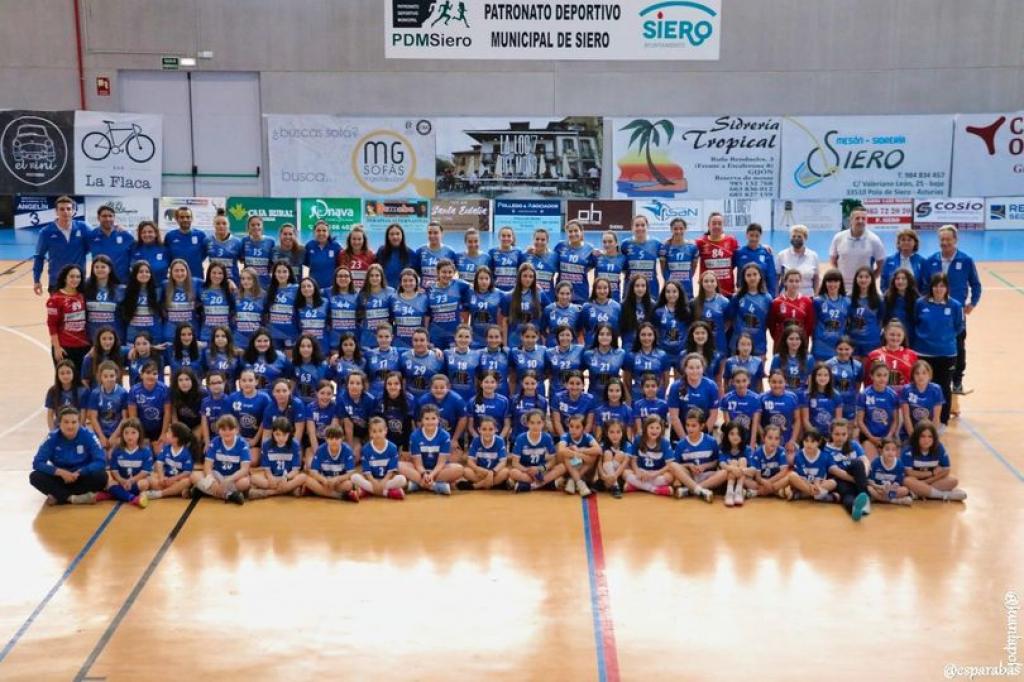 El Tapin -  El Siero Deportivo Balonmano cierra la temporada con la permanencia asegurada en categoría nacional