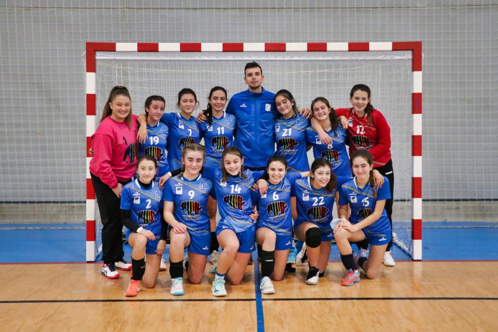 El Tapin - El equipo infantil femenino Villanueva- Siero Deportivo Balonmano A se proclamó campeón de Asturias