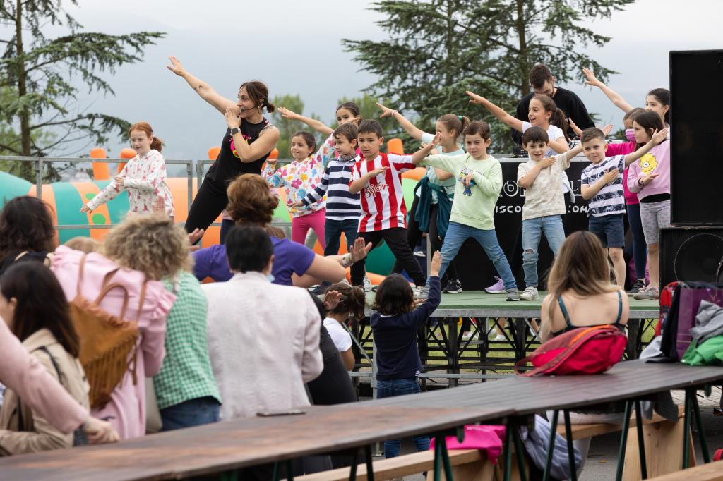 El Tapin - Mucha diversión para celebrar en Llanera la Jornada de la Familia