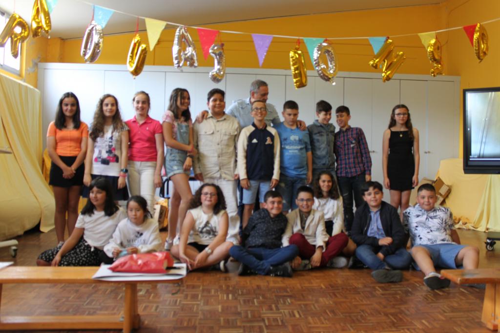 El Tapin - Los alumnos de Posada y Lugo de Llanera se graduaron
