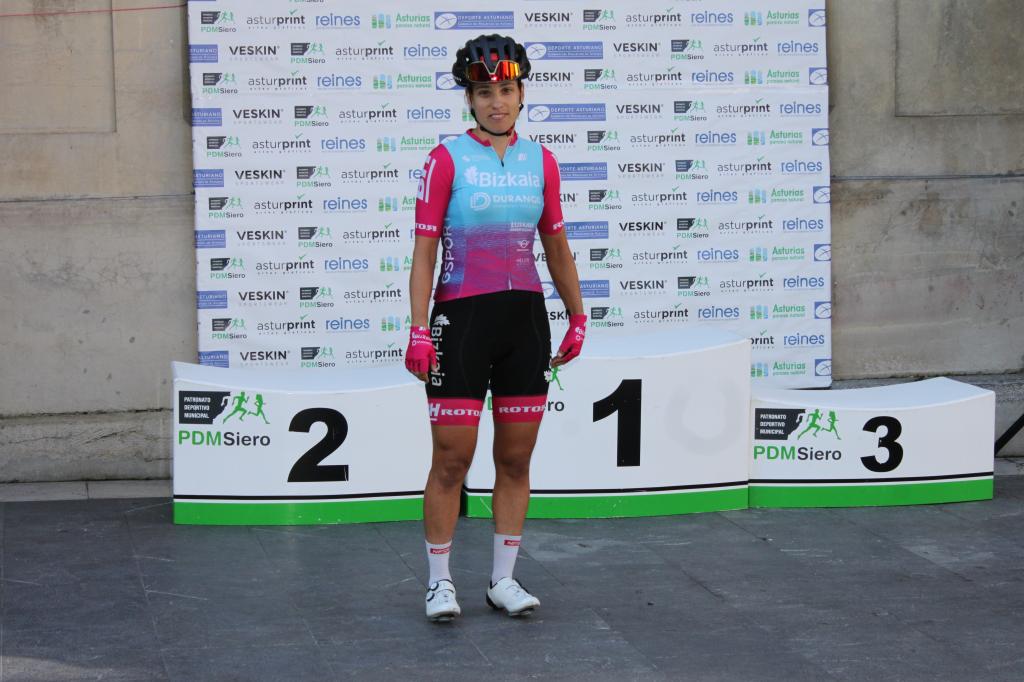 El Tapin - Siero apuesta por el ciclismo femenino