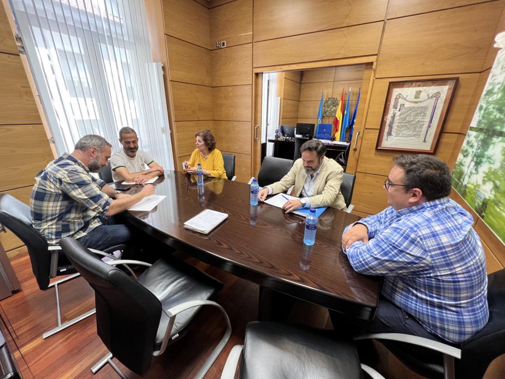 El Tapin - El equipo de gobierno del Ayuntamiento de Siero espera contar con el apoyo del PP a los presupuestos