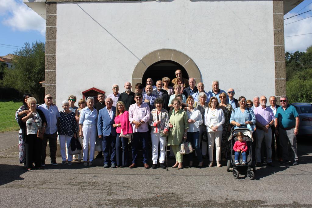El Tapin - La Asociación Amigos de Villardeveyo se reunió el pasado sábado para recordar a los que ya no están