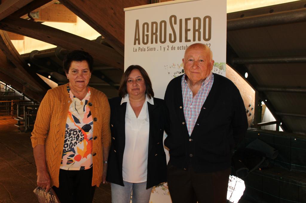 El Tapin - Amado Molleda y Encarnación Solís fueron reconocidos como Agrosierenses del año 2022