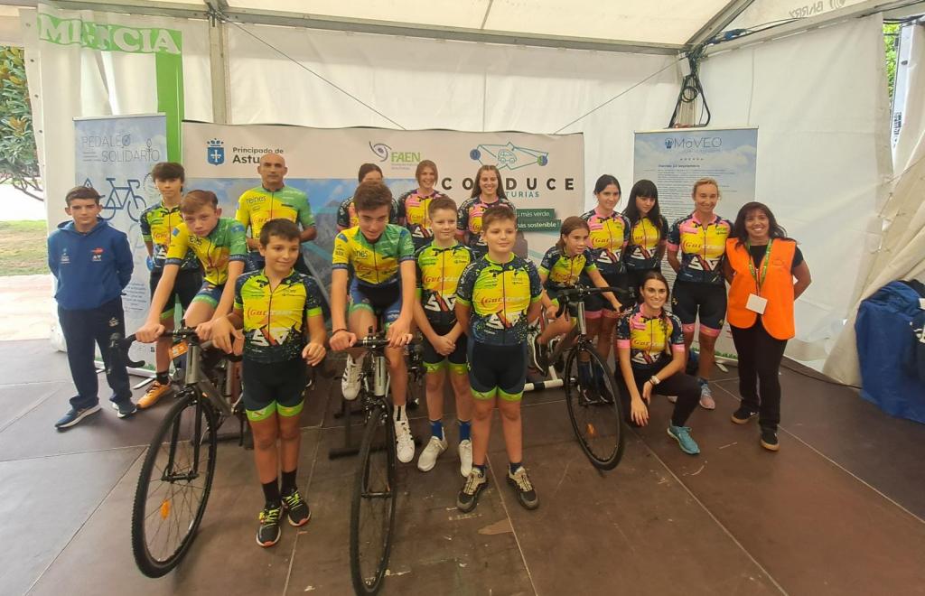 El Tapin - Pedaladas solidarias de la Escuela de Ciclismo Viella