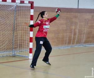 El Tapin - La joven portera del Siero Deportivo Balonmano Aida Fernández, ha sido convocada por la Selección Española Junior de balonmano para disputar el Torneo 3 Naciones de Altea