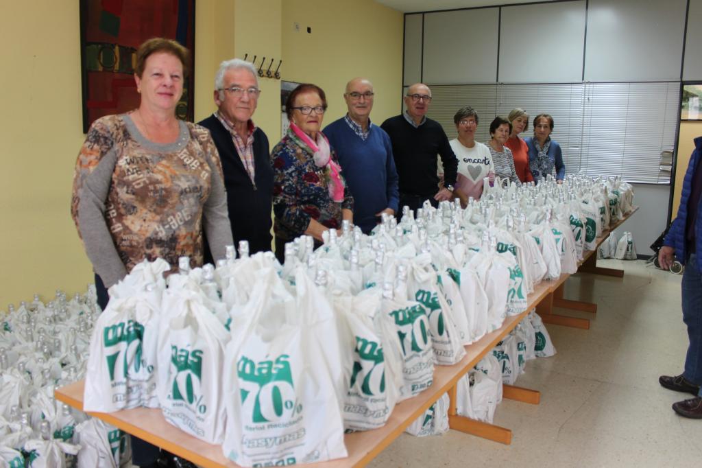 El Tapin - La Asociación de Jubilados y Pensionistas de Lugones entregó su obsequio de Navidad