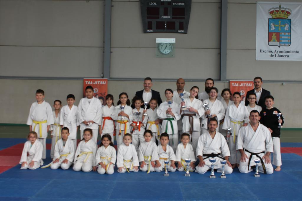 El Tapin - El Tai- Jitsu Llanera participó en el XXVIII Trofeo de Navidad de kata