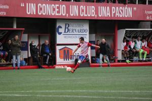 El Tapin - La UD Llanera se enfrentó al Sporting B