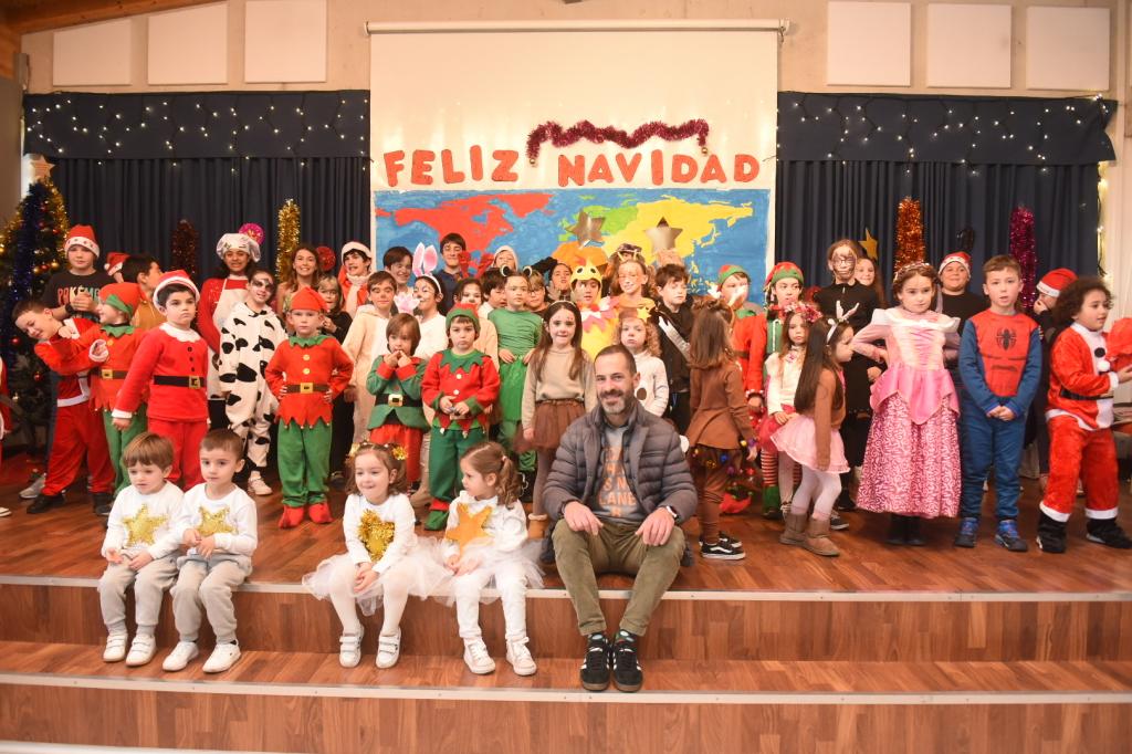 El Tapin - Los colegios de Siero celebraron sus fiestas de Navidad