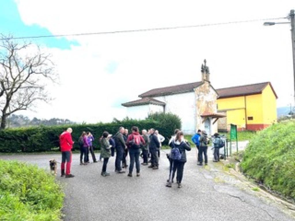 El Tapin - Una treintena de personas participaron en la marcha “La Trecha” recorriendo San Cucufate