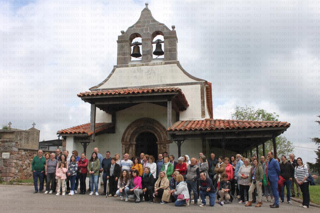 El Tapin - Los llanerenses descubren la historia de la iglesia de Arlós