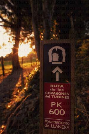 El Tapin - Llanera oferta dos itinerarios de la Ruta Circular de Los Covarones comentados por los alumnos del taller de empleo de promoción turística 