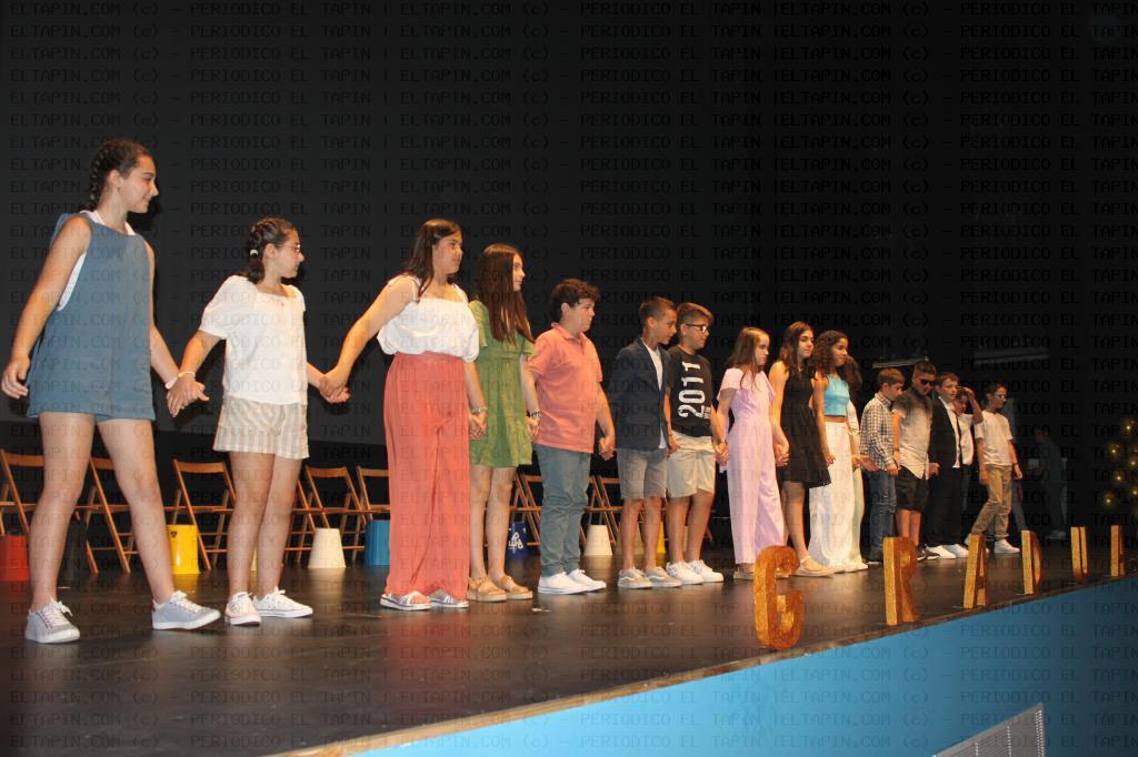 El Tapin - Los alumnos de 6º de primaria del colegio La Ería celebraron una graduación de cine