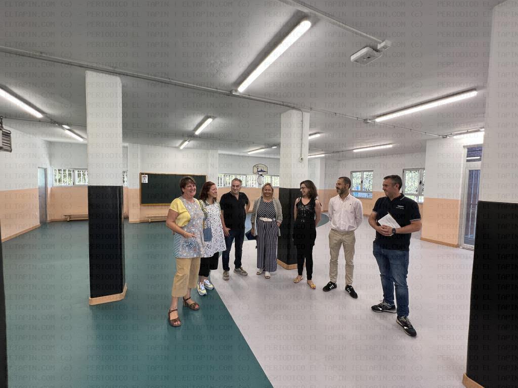 El Tapin - Finalizan las obras de renovación del pavimento de la sala polivalente del Colegio Público Maestros Arregui
