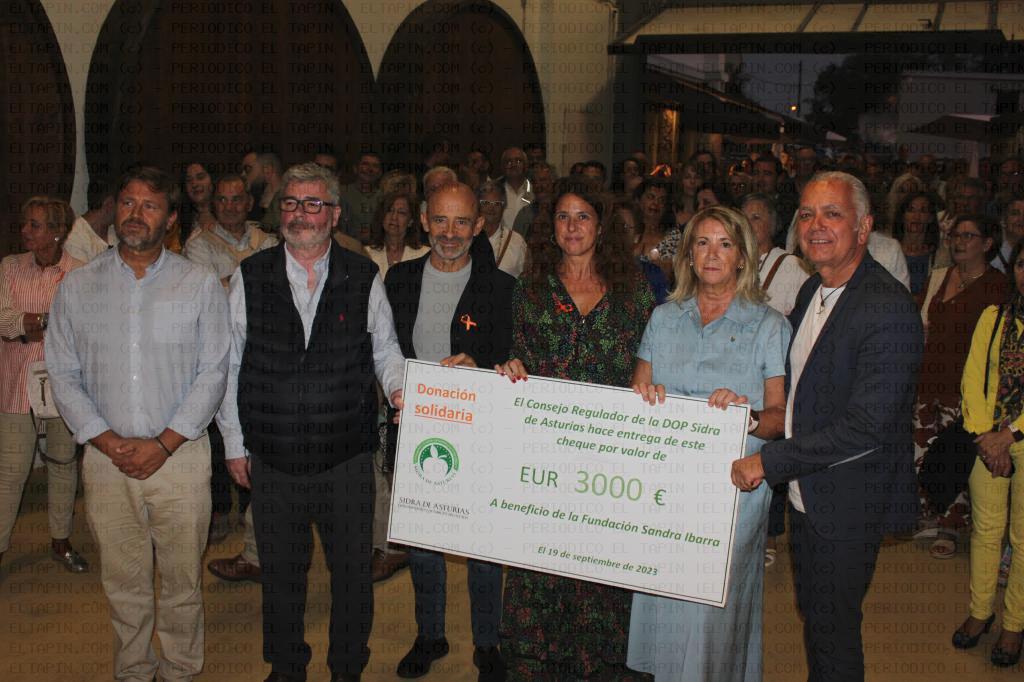 El Tapin - Antonio Lobato fue nombrado “Embajador de la Sidra de Asturias Solidaria 2023” en un acto celebrado en el Llagar de Fran, en Lugones