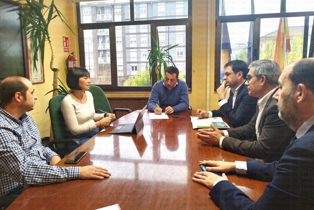 El Tapin - Llanera y el Club Asturiano de Calidad proyectan desarrollar acciones conjuntas que permitan impulsar el tejido empresarial del concejo