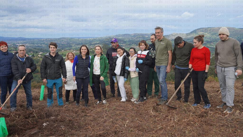 El Tapin - La empresa sierense Lácteos Juan Martínez celebra sus 108 años con una plantación de árboles