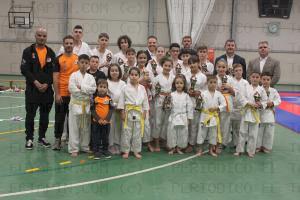 El Tapin - El club Tai-Jitsu Llanera celebró su XVI Trofeo Ayuntamiento de Llanera de Goshin Shobu individual mixt, en el polideportivo de Lugo de Llanera