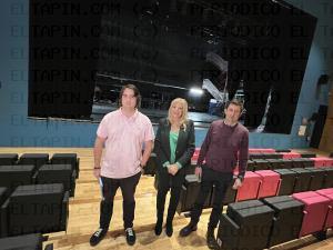El Tapin - Comienzan las obras de mejora del equipamiento escénico del auditorio del Centro Polivalente Integrado de Lugones