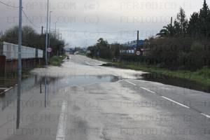 El Tapin - Cortada la carretera AS-17 antes de llegar a la gasolinera de Posada de Llanera