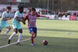 El Tapin - Lleno absoluto en el Pepe Quimarán para ver al UD Llanera enfrentarse al Real Sporting de Gijón B