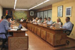 El Tapin - Los trabajadores del Ayuntamiento de Llanera no están de acuerdo con el plan de reducción de las horas extras presentado por el equipo de gobierno
