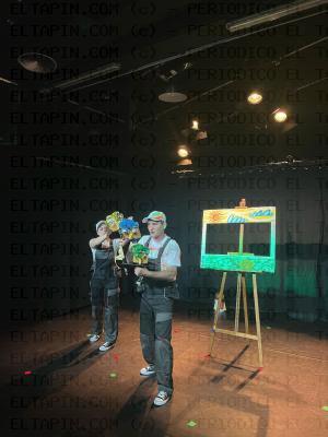 El Tapin - De gira por Madrid: El Grupo de Teatro de Llanera, “Los Pintores”