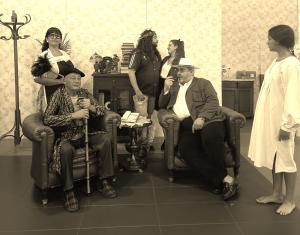 El Tapin - El Grupo de Teatro San Félix de Valdesoto estrena su obra “¡Al loro!” en el Teatro Prendes de Candás el 23 de agosto