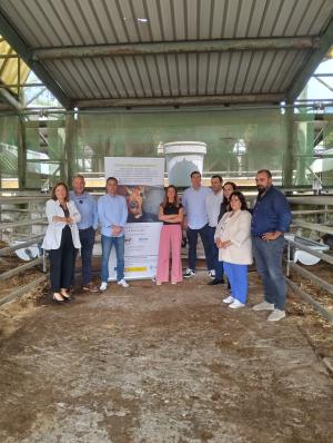 El Tapin - ASINCAR, ASEAVA y el CINN-CSIC validan un nuevo bebedero para ganado que mejora la salud y el crecimiento de los terneros