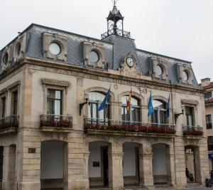 El Tapin - Siero congelará tasas e impuestos en 2026 y aprobará el presupuesto más alto de su historia 