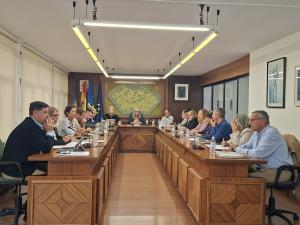 El Tapin - Se rechaza la moción que solicitaba un aumento de la plantilla de la Policía Local de Llanera