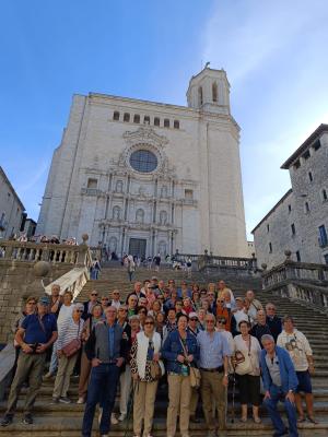 El Tapin - La Asociación de Jubilados y Pensionistas de Lugones visita Cataluña 