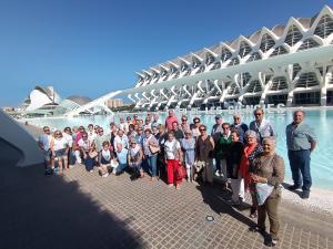 El Tapin - Los regueranos regresan hoy de un viaje por la comunidad valenciana