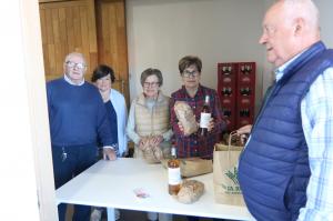 El Tapin - La Asociación de Pensionistas, Jubilados y Prejubilados de Valdesoto entregó 300 bollos