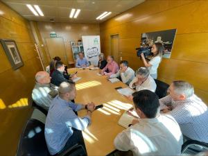 El Tapin - Medio Rural suspende las ferias ganaderas y cierra el mercado de La Pola Siero para frenar la expansión de la dermatosis nodular