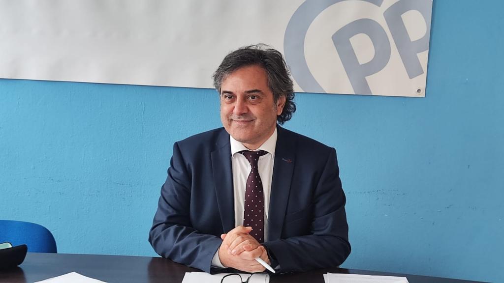 El Tapin - El PP de Siero denuncia el “pésimo estado de abandono” del entorno del cementerio de La Carrera