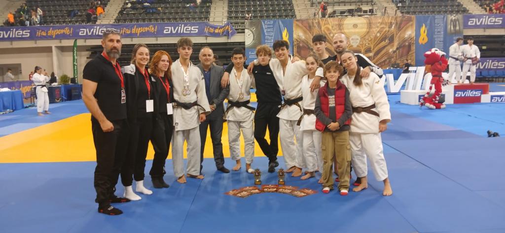Fin de semana intenso en el que Judo Noreña-Berrón obtiene 7 medallas en el "Villa de Avilés"