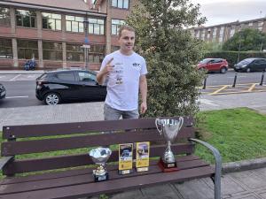 El Tapin - El piloto llanerense, Juan Carlos González “Ca Paco”, campeón de Asturias de Tramo Tierra 