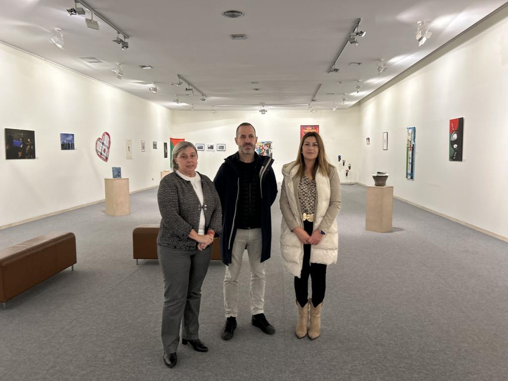 El Tapin - La Casa de Cultura de La Pola acoge la exposición: “Arte Asturiano contra el genocidio Palestino”