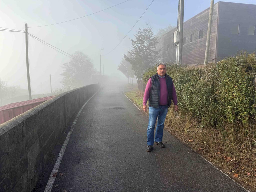 El Tapin - Siero mejora el acceso a los cementerios de cara a la celebración del día de Todos los Santos