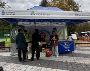 El Tapin - Lugones acogió la actividad “Conecta el valor, desconecta el residuo” promovida por COGERSA