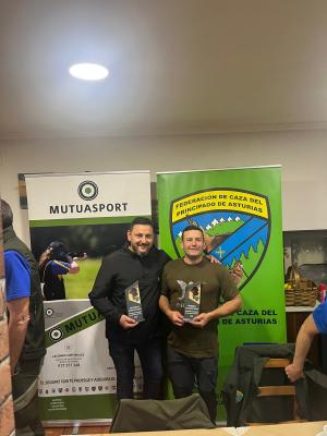 El Tapin - Iván Cuendías y Luis Martínez se llevaron el campeonato y subcampeonato de Asturias de Caza Menor con perro