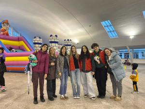 El Tapin - La Plaza Cubierta de Pola de Siero acoge el acto de celebración del Día Universal de los Derechos de la Infancia