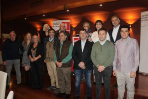 El Tapin - Mario Llaneza y Ramón Muñiz recibieron el homenaje de la Agrupación Socialista de Llanera, por sus 30 años de militancia