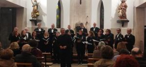 El Tapin - La Coral Polifónica Santiago López de Pravia ofreció el concierto de Santa Cecilia, en la iglesia de Lugo de Llanera