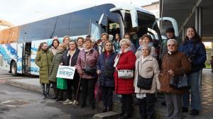 El Tapin - Los mayores viajan a la Cueva de Altamira y Santillana del Mar gracias al programa “Siero Acompaña”
